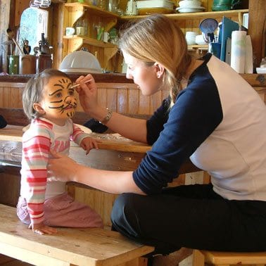Child-Facepaint Child Facepaint
