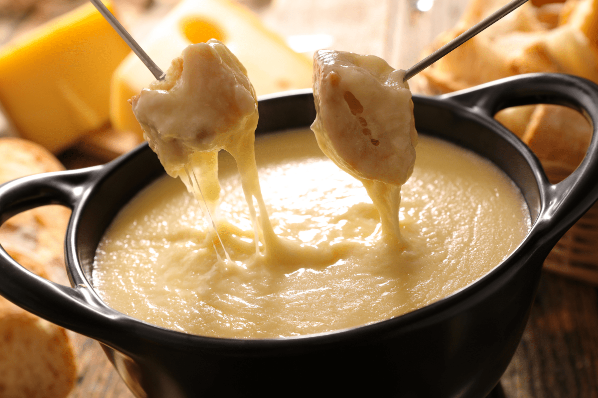 Top 10 Alpine Dishes You Must Try On Your Ski Holiday 2 Alpine dishes to enjoy on your ski holiday - fondue