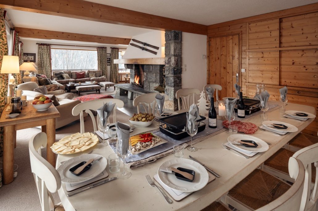 Chalet Loden Meribel dining room 1