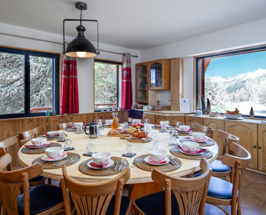 Chalet_Yeti-dining_room Chalet Yeti dining room