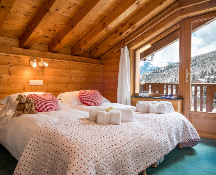 Bedroom in Ski Magic Chalet Matisse in La Tania
