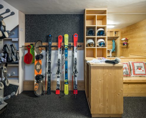 ski room